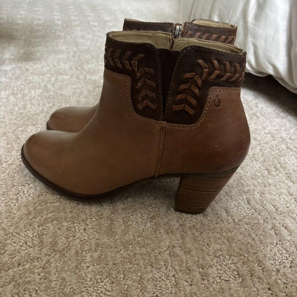 Olukai Brown Leather Boot